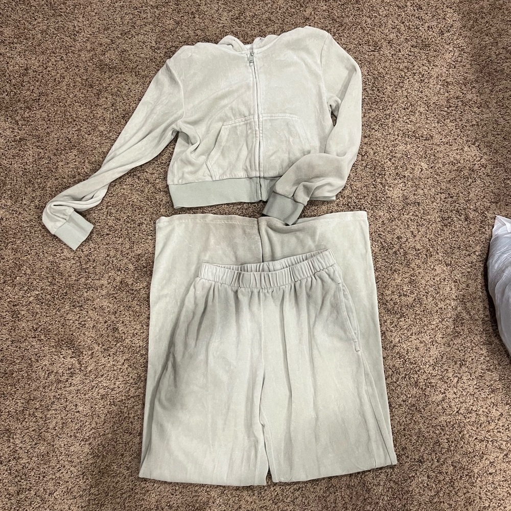 Matching set